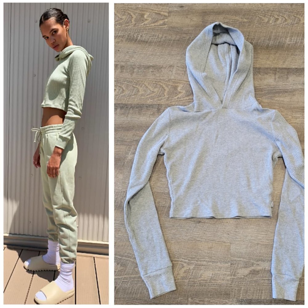 TNA | Aritzia Union Thermal Cropped Hoodie | Sz. M